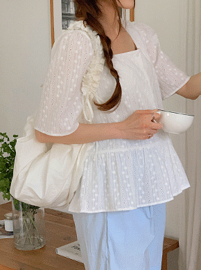 Maternity*Pure Flower Embroidery Blouse