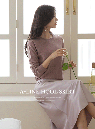 Glossy Satin A-line 훌 Skirt