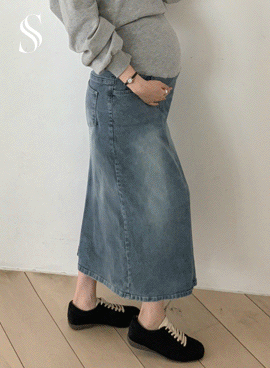 <b>[Limited Quantity SALE]</b> [S-made] Maternity*Soft Washed Denim Long Maternity Skirt