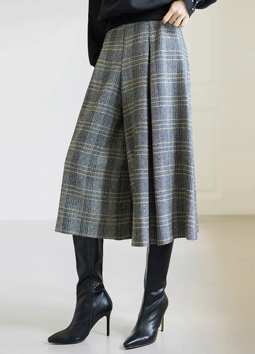 [LouisAngel] Elastic Back Waist Inverted Pleats Check Wide Leg Skorts