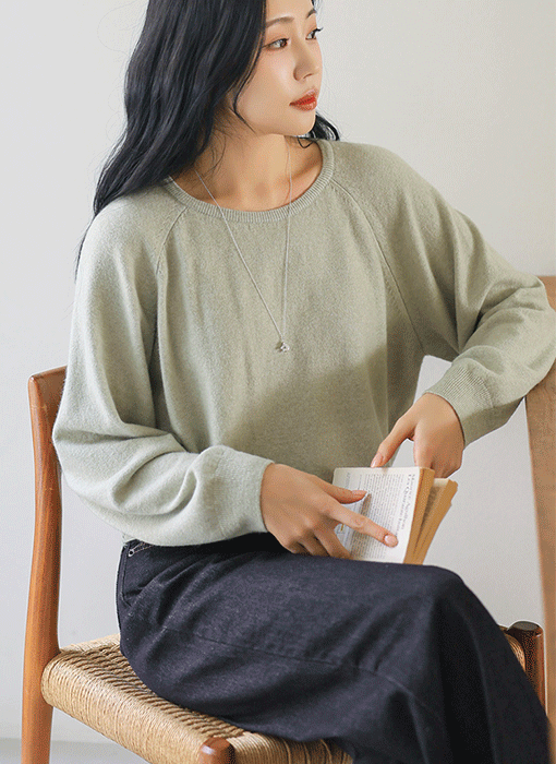 [The Onme] (11 Colors) Relaxed Pastel Raglan Knit Top
